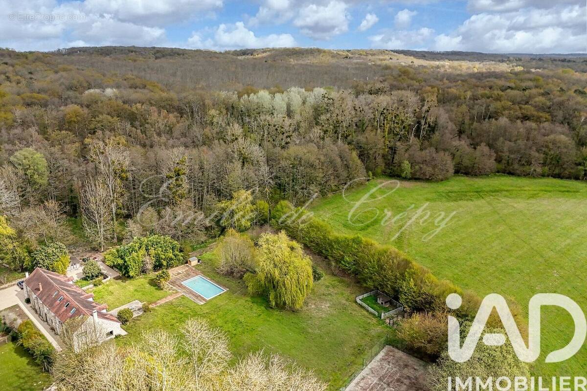 Photo 1 - Maison à CHEVREUSE