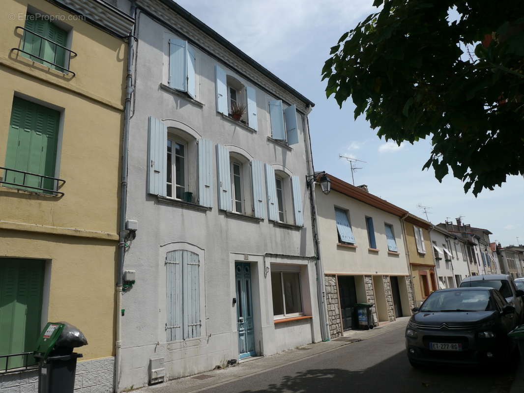 Façade côté rue 