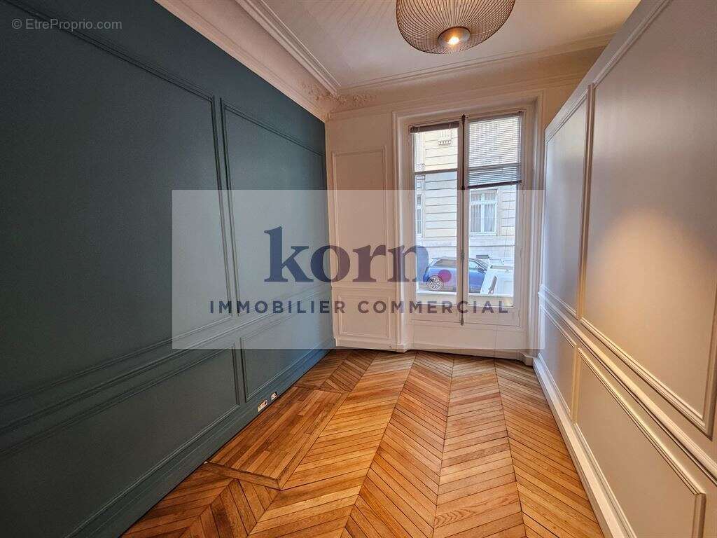 Bureaux à vendre quartier Marceau / Etoile - photo 7