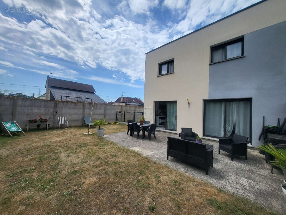 Maison à SAINT-AUBIN-LES-ELBEUF