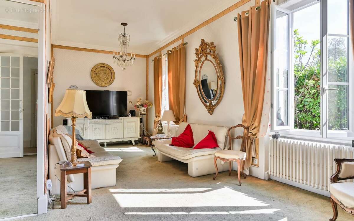 Maison à LYON-5E