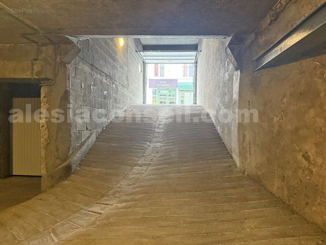 laca27-ramp - Parking à PARIS-14E