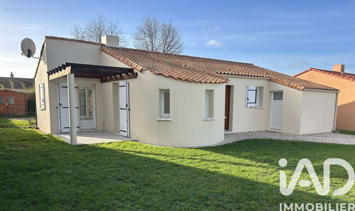 Photo 2 - Maison à DOMPIERRE-SUR-YON