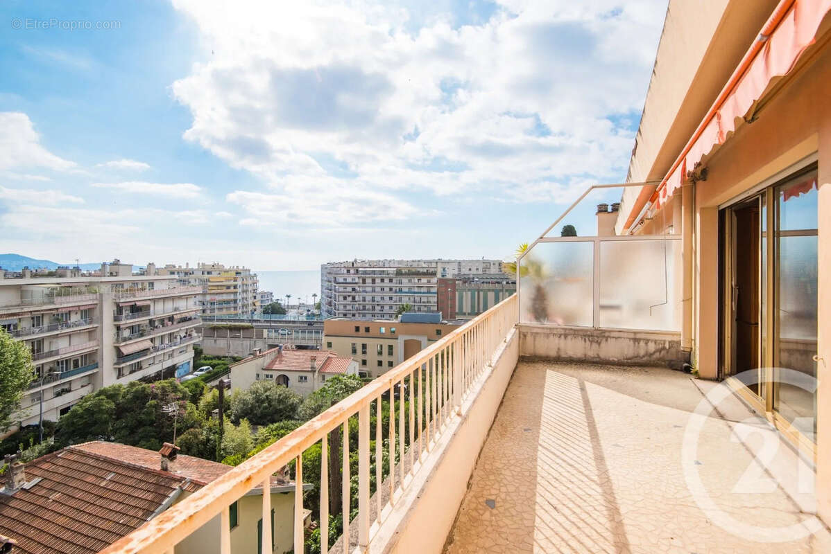 Appartement à NICE