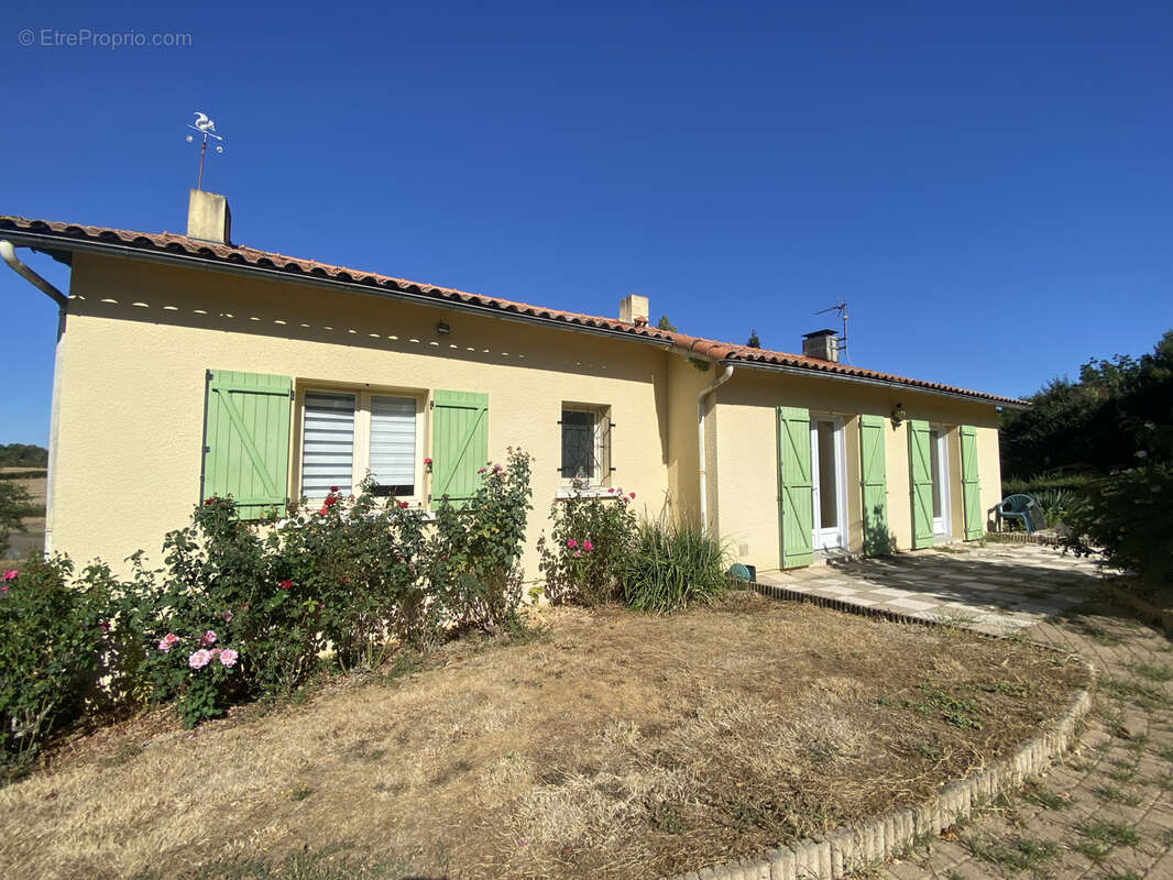Maison à TILLIERES