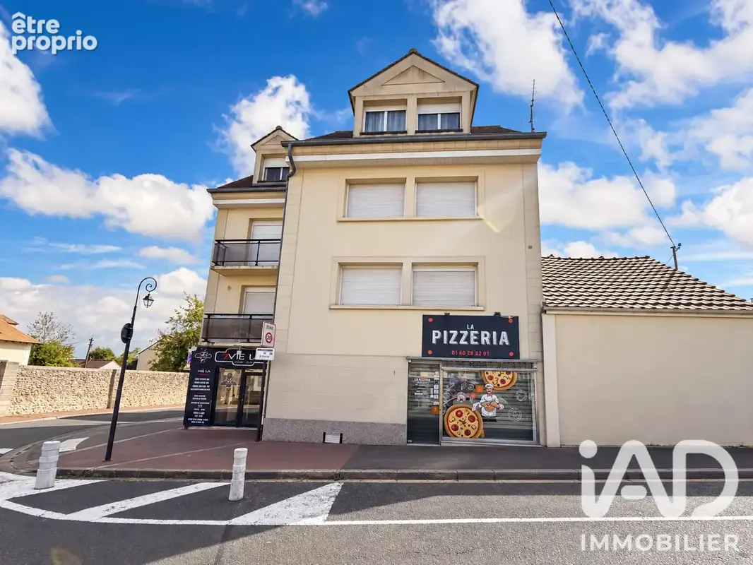 Photo 1 - Appartement à COMBS-LA-VILLE