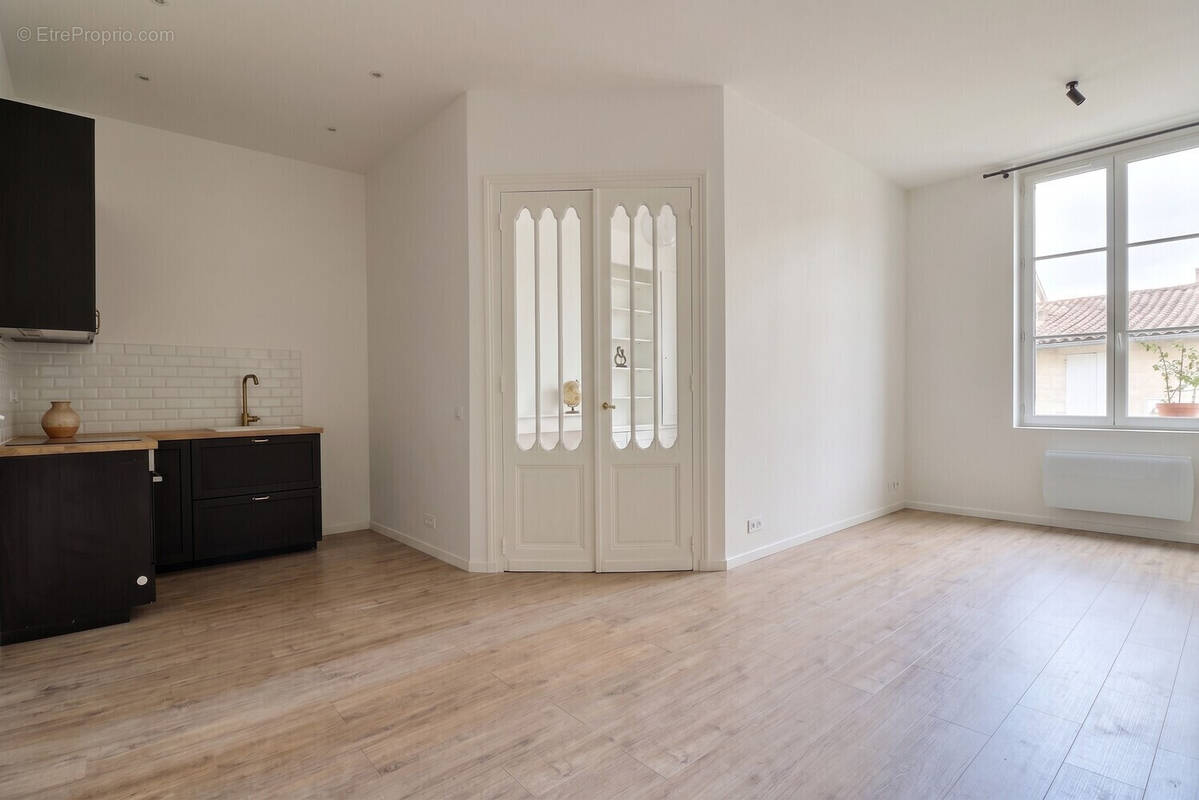 Appartement à BORDEAUX
