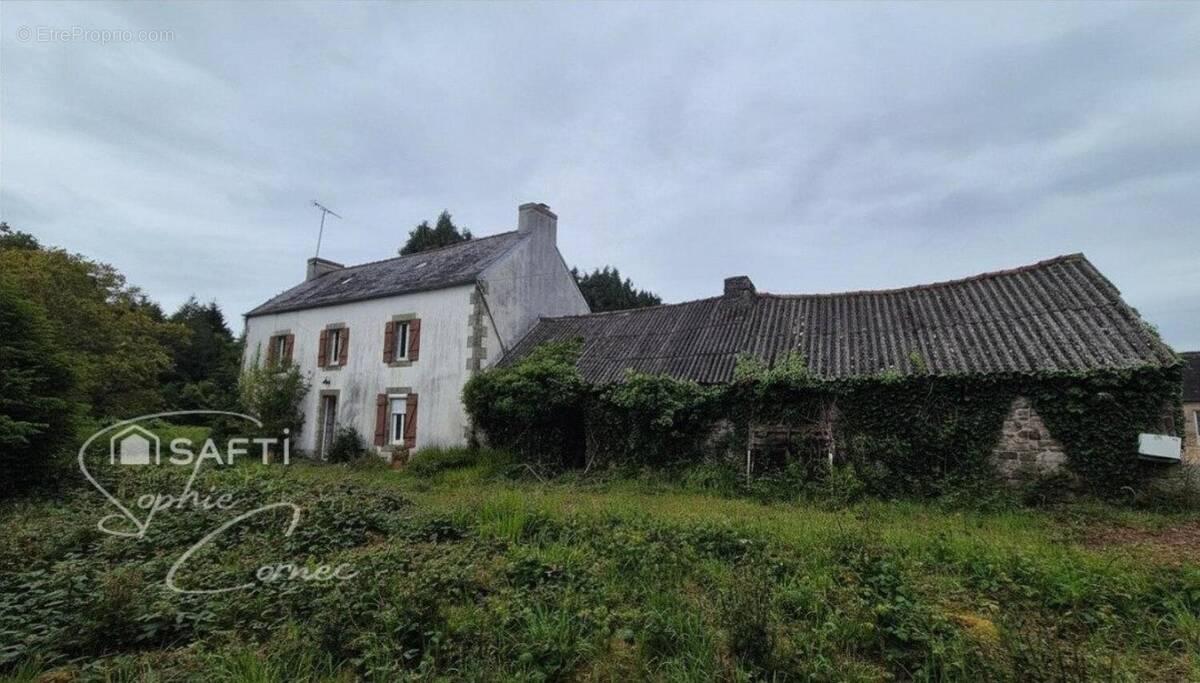 Photo 1 - Maison à SAINT-EVARZEC
