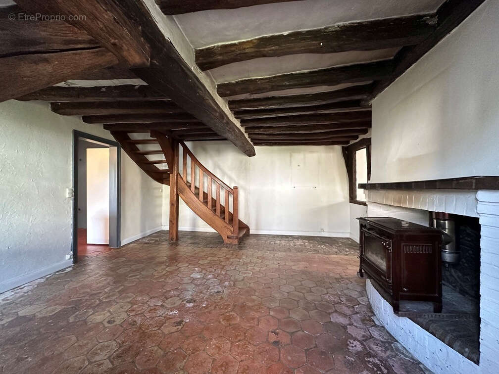 Maison à ABONDANT