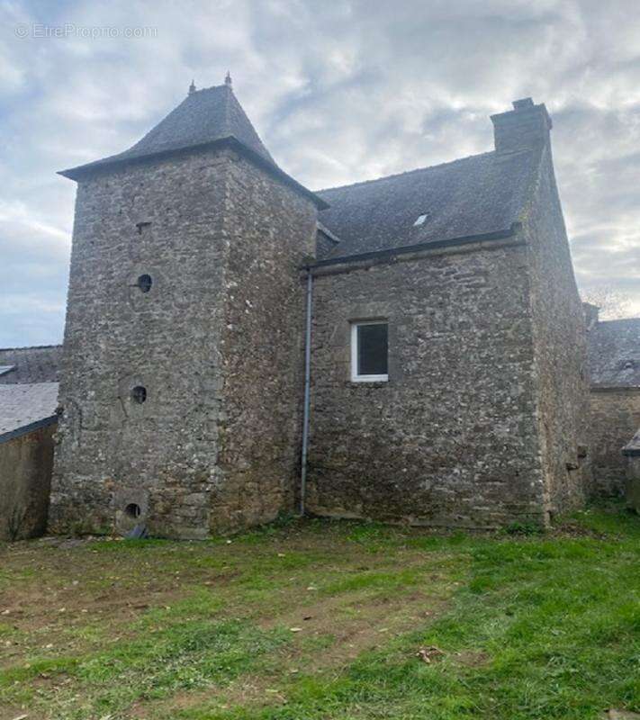 Maison à PEAULE
