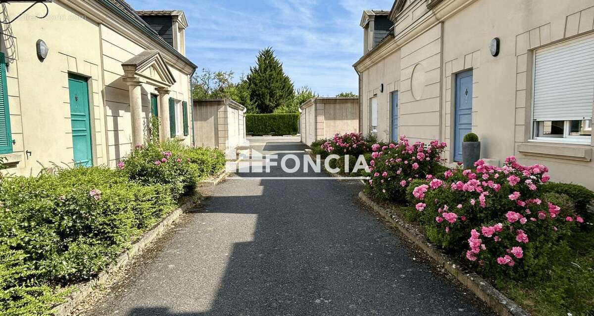 Maison à MAINVILLIERS