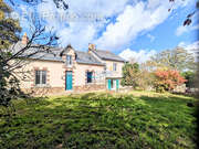 Maison à SAINT-ETIENNE-DE-MONTLUC