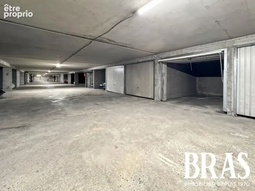 Nantes pirmil - t2 - 11eme etage + garage + cave - photo 9