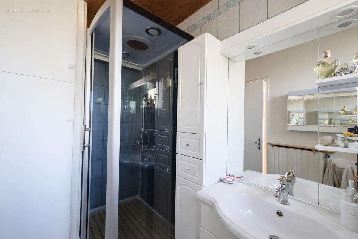 Maison à ECQUEVILLY