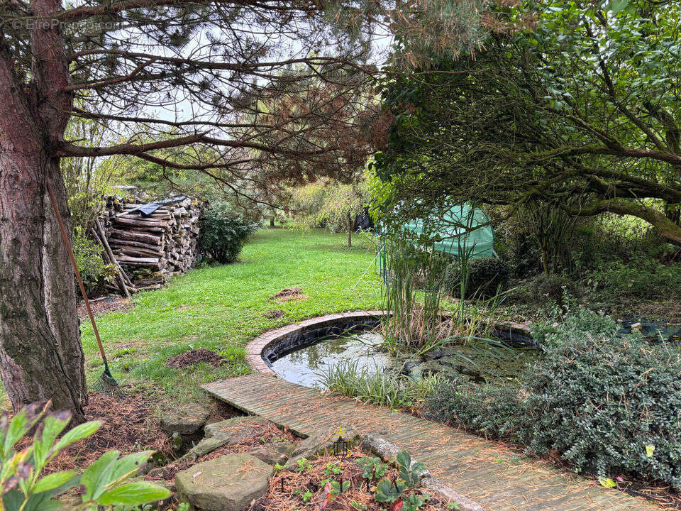 Maison à BUISSONCOURT