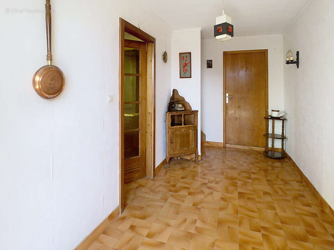 Maison à DAMPIERRE-LES-BOIS