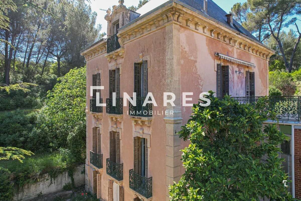 Maison à MARSEILLE-11E