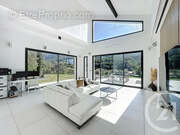 Maison à VAUVENARGUES