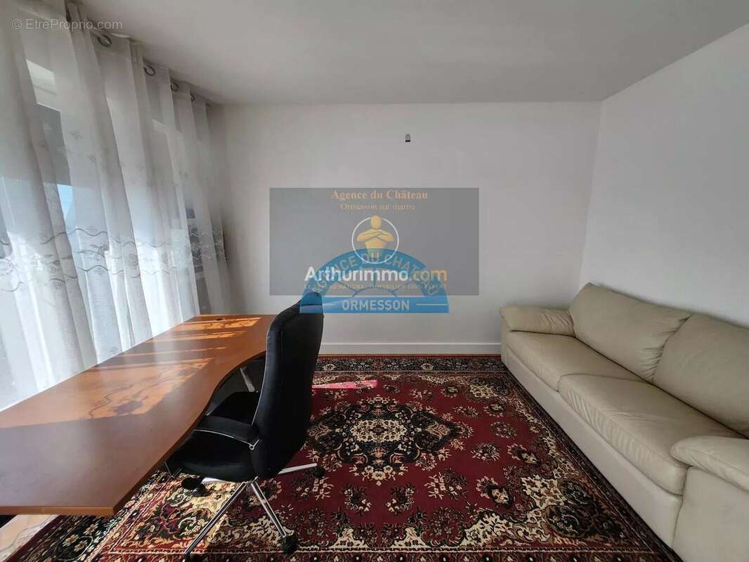 Appartement à CHENNEVIERES-SUR-MARNE