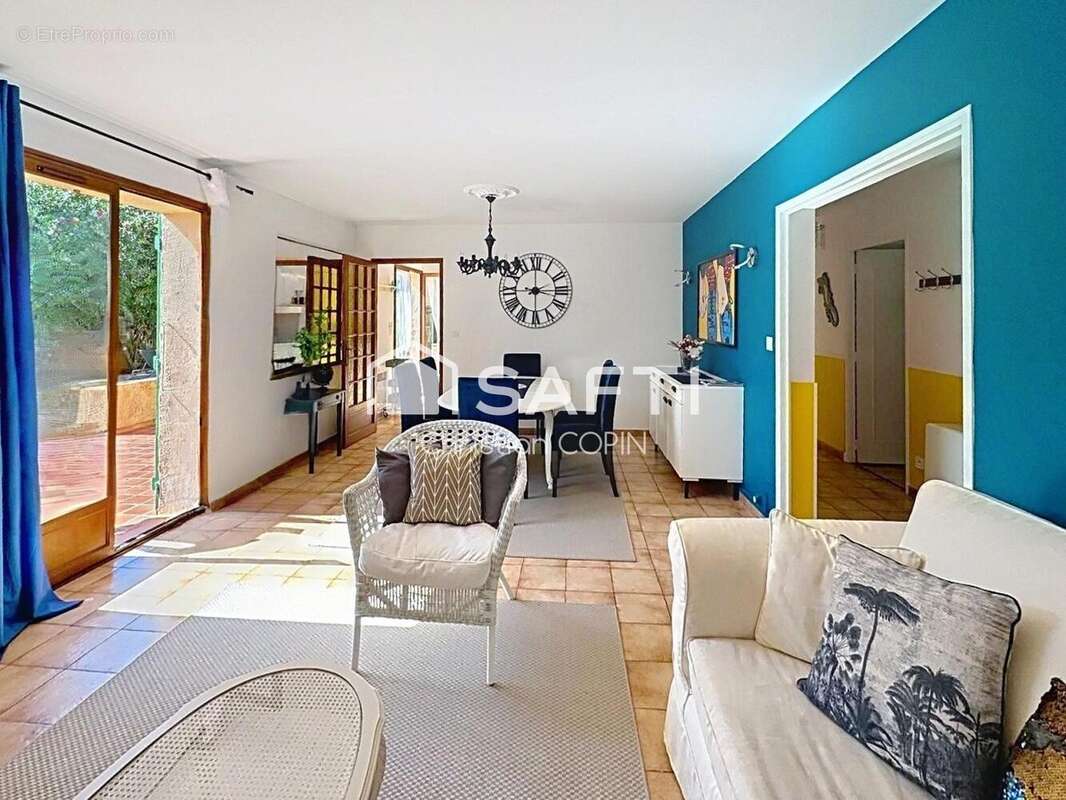 Photo 3 - Maison à SIX-FOURS-LES-PLAGES