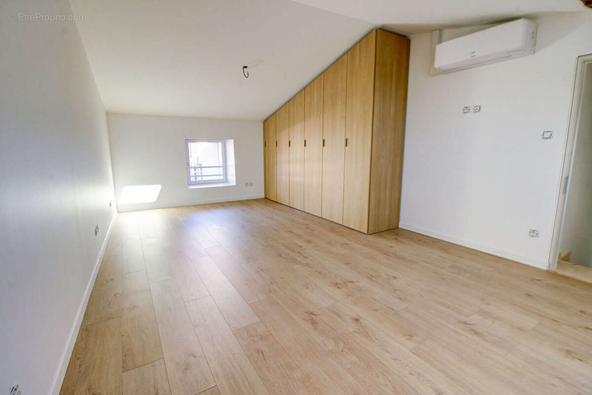 Appartement à MEXIMIEUX