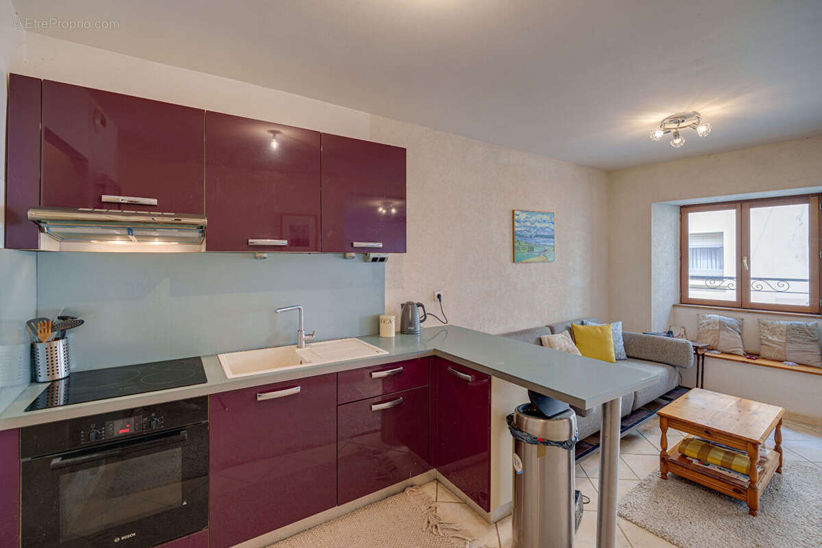 Appartement à EVIAN-LES-BAINS