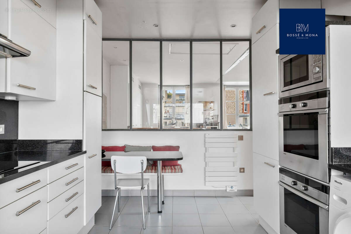 Appartement à PARIS-7E