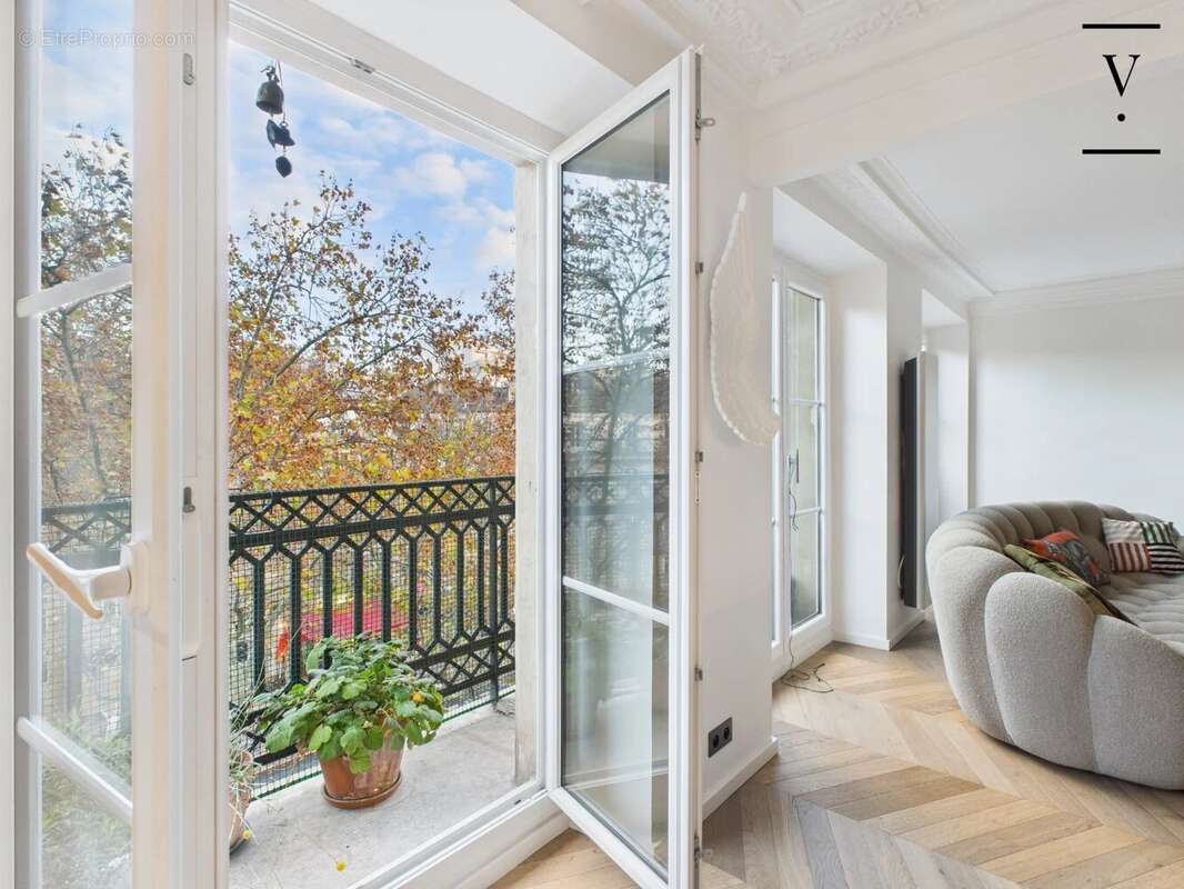 Appartement à PARIS-3E