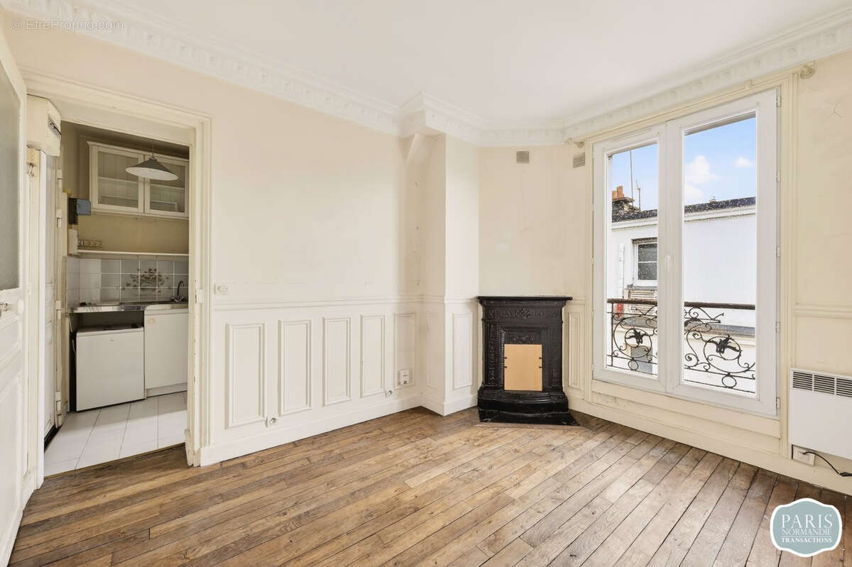 Appartement à PARIS-15E