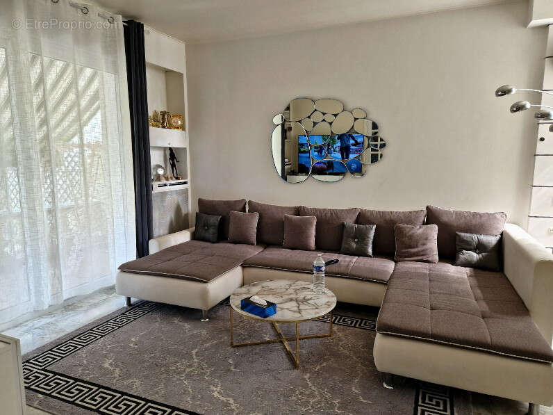 Maison à LIVRY-GARGAN