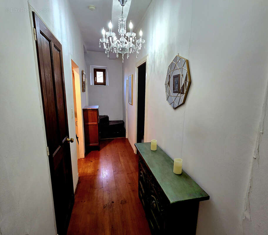 Maison à COUIZA