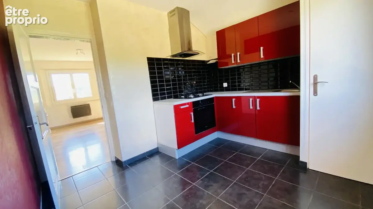 Idéal premier achat ou investissement - Appartement T2 en dernier étage - photo 2