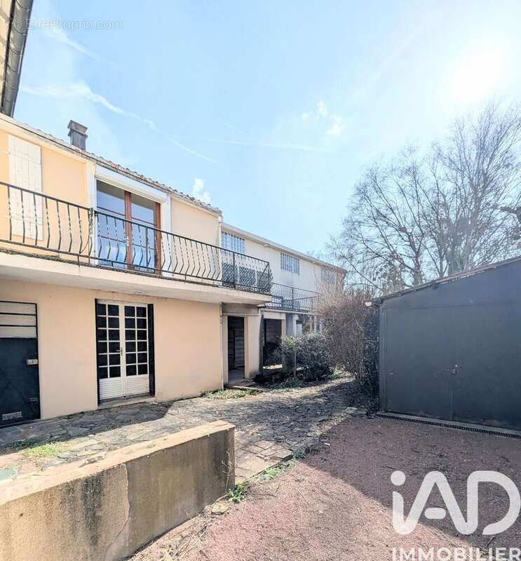 Photo 5 - Maison à CHEVRIERES