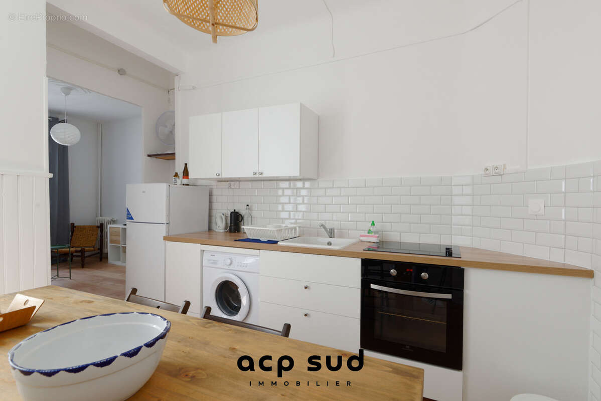 Appartement à MARSEILLE-7E