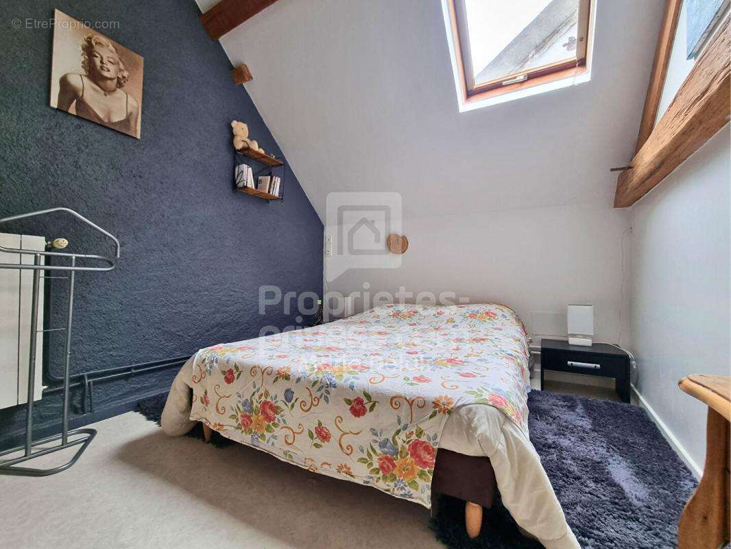Maison Saint Loup Des Bois 6 pièce(s) 174 m2 - photo 13