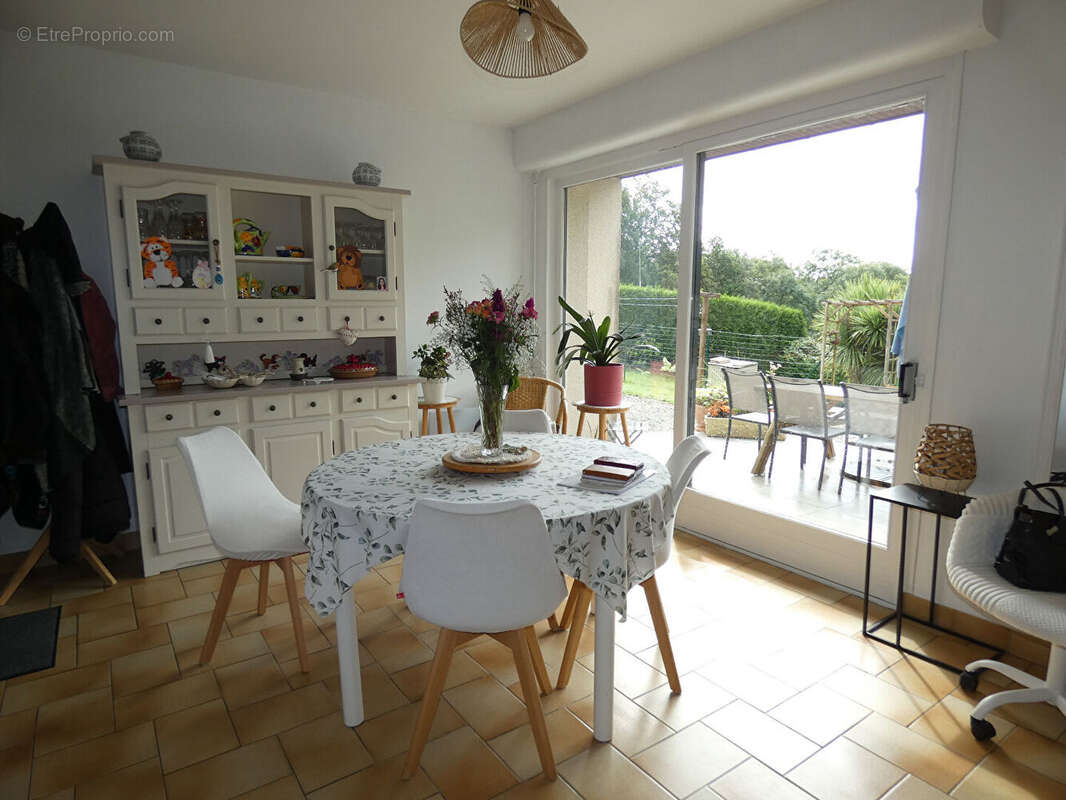 Maison à ISIGNY-LE-BUAT