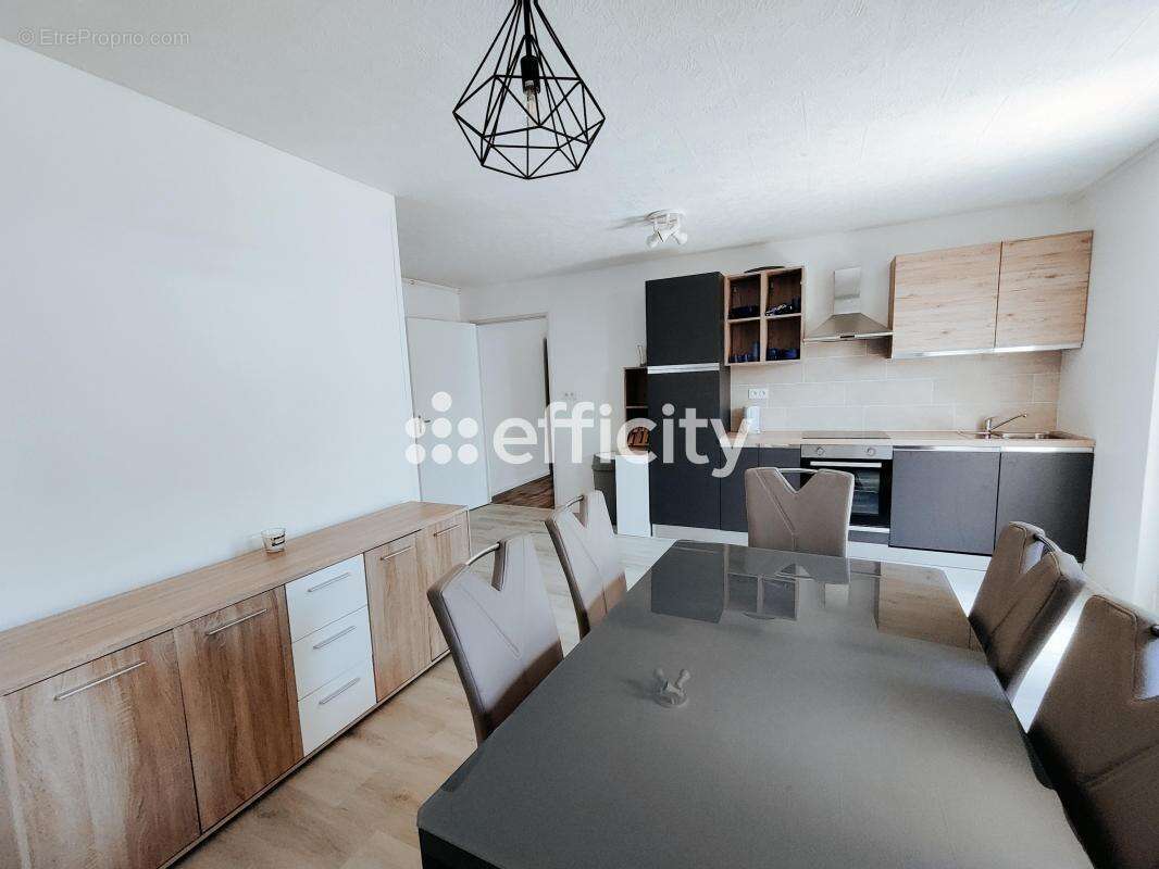 Appartement à GUEUGNON