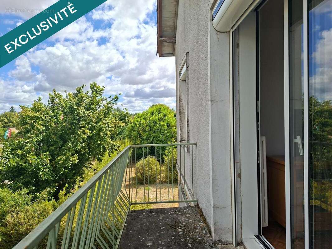 Photo 3 - Maison à LANUEJOULS