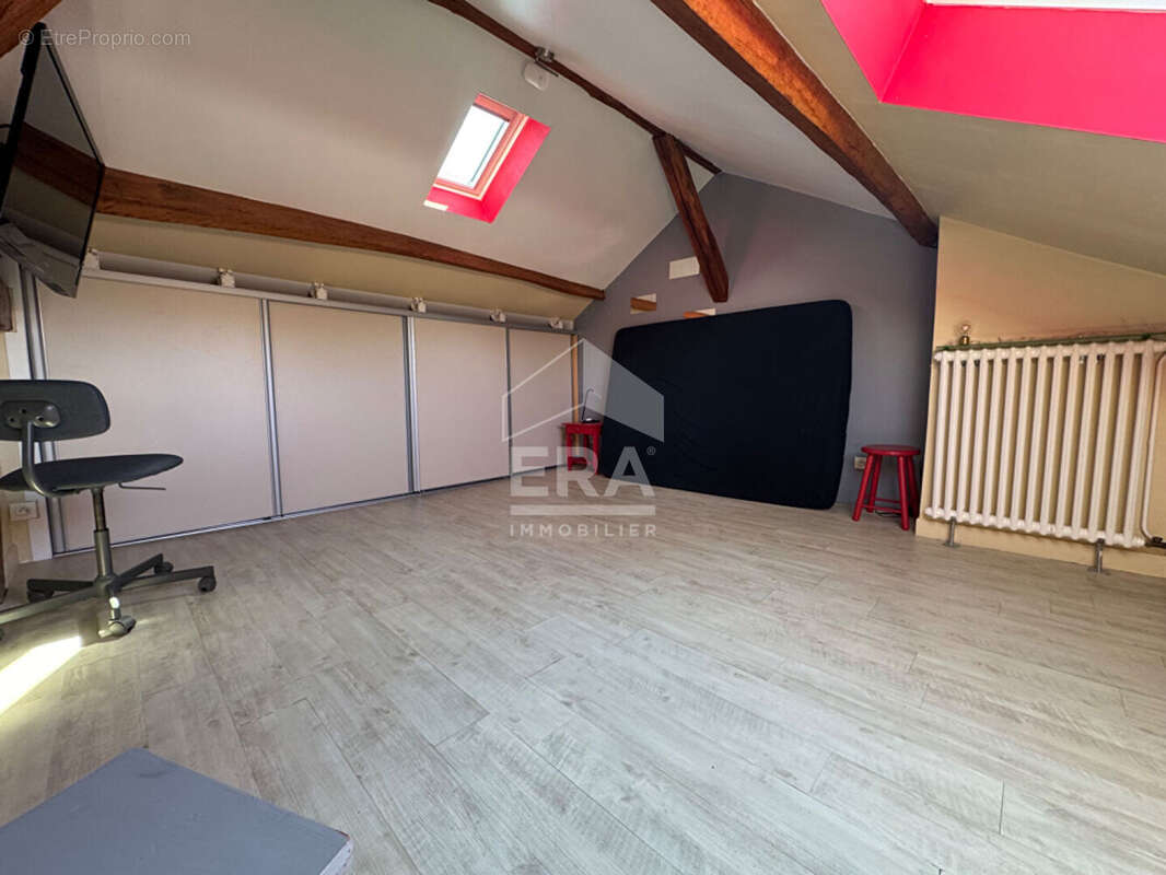 Maison à BOUTERVILLIERS