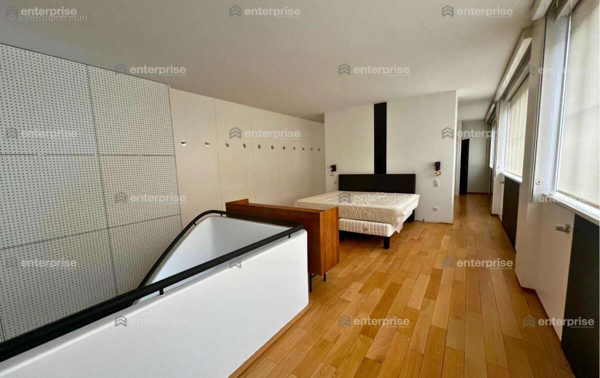 Exclusivité - loft bureaux à vendre – 350 m² – amiens centre ville – jardin & parkings - photo 6