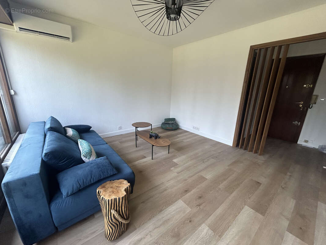 Appartement T2 Rénové dans une Résidence avec Piscine - photo 3