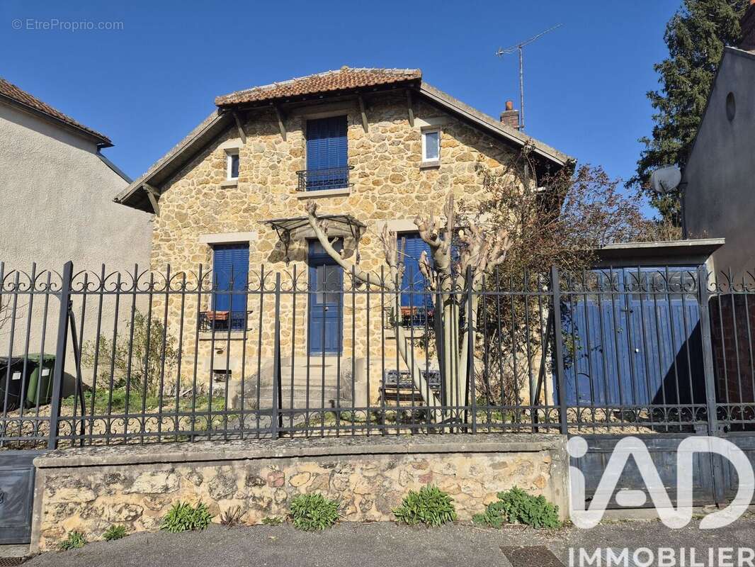 Photo 2 - Maison à LA FERTE-SOUS-JOUARRE