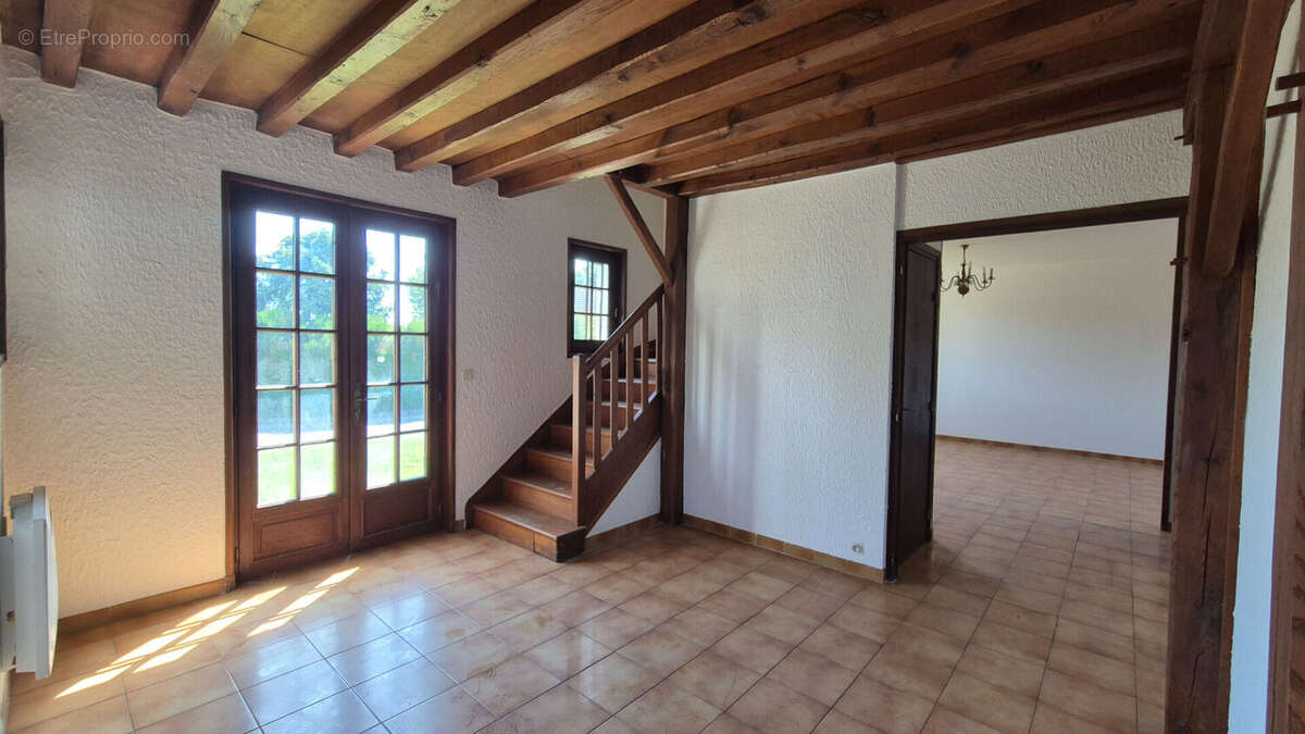 Maison à PARAY-LE-MONIAL