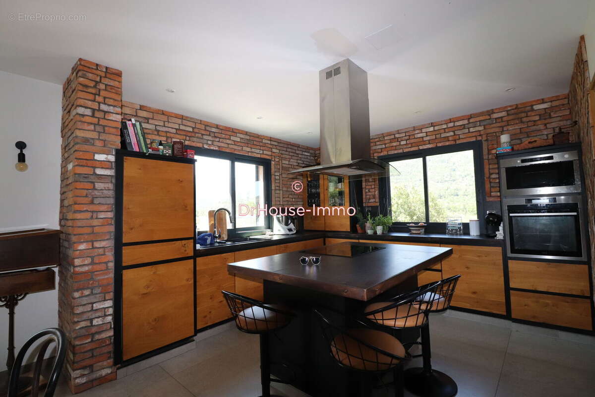 Maison à PORTO-VECCHIO