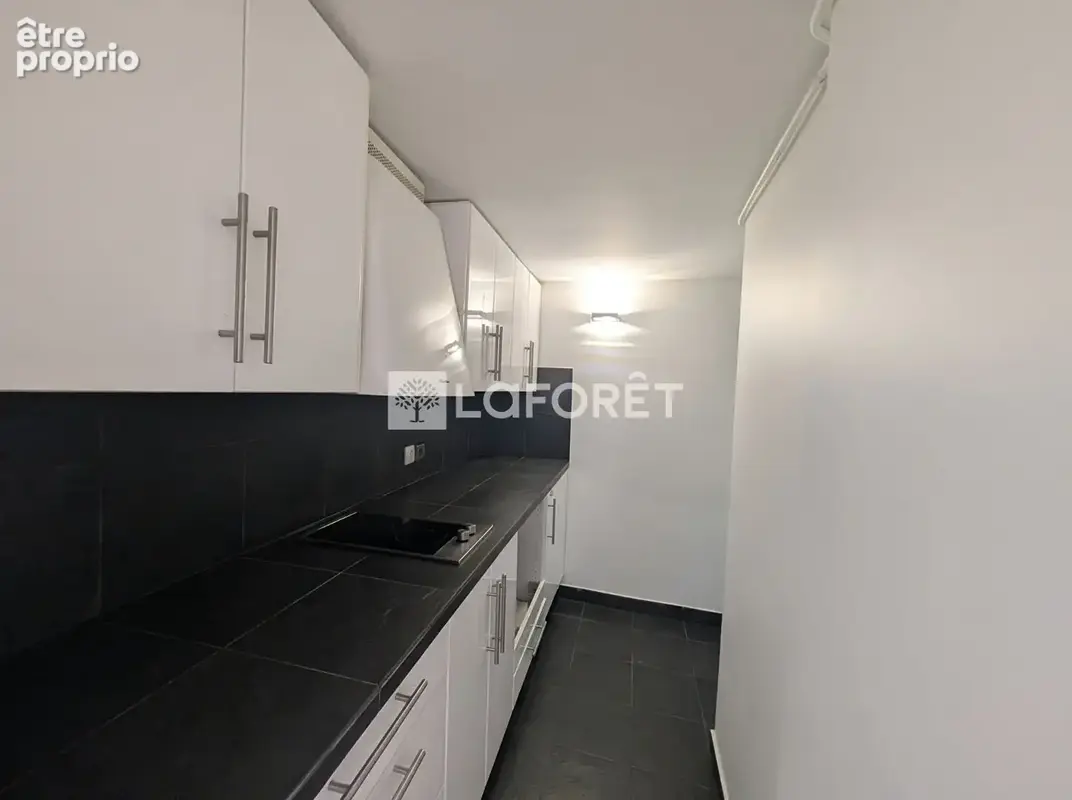 Appartement 3 pièces - PARIS 4 - Rue du Temple - photo 4