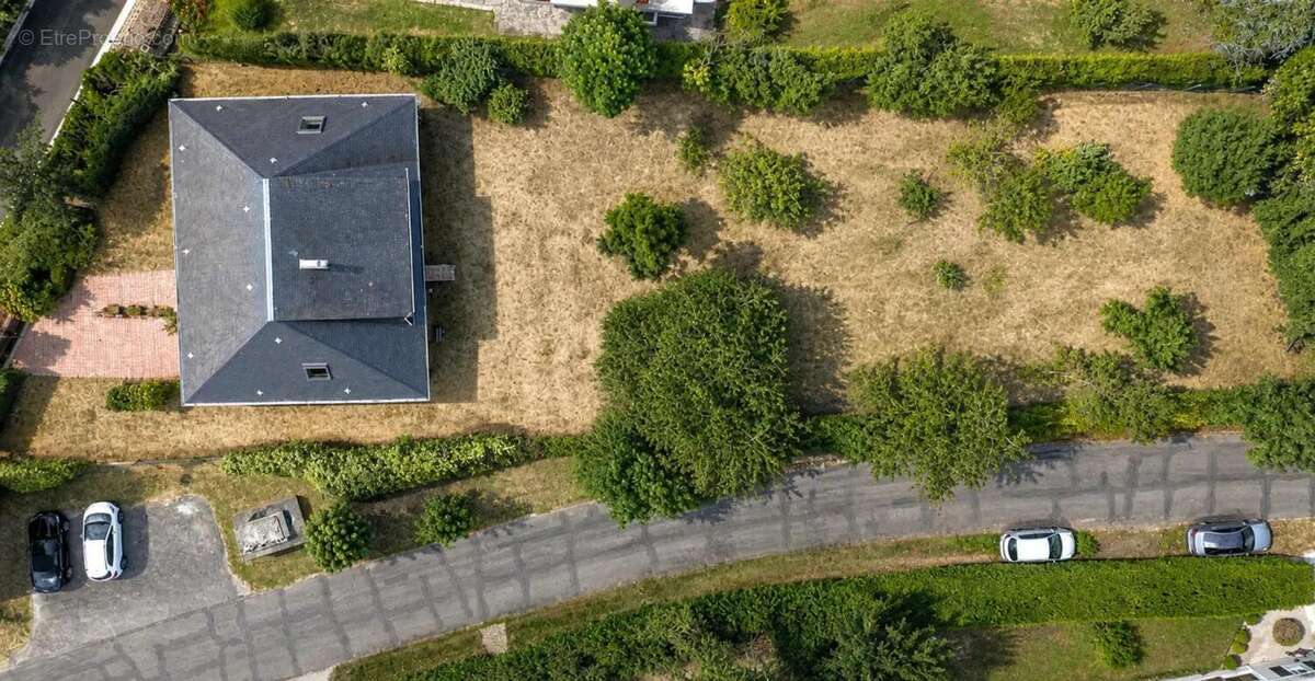 COURGENT : Maison - 203m²  sur 1380m2 de jardin - 5 à 6 chambres - photo 32