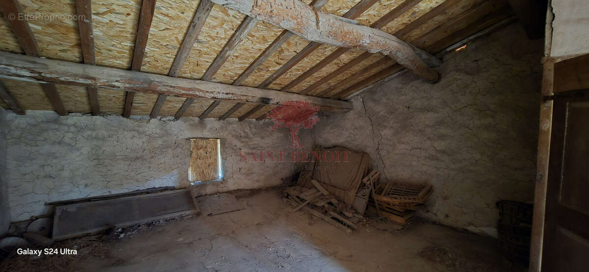 Maison à NEBIAN
