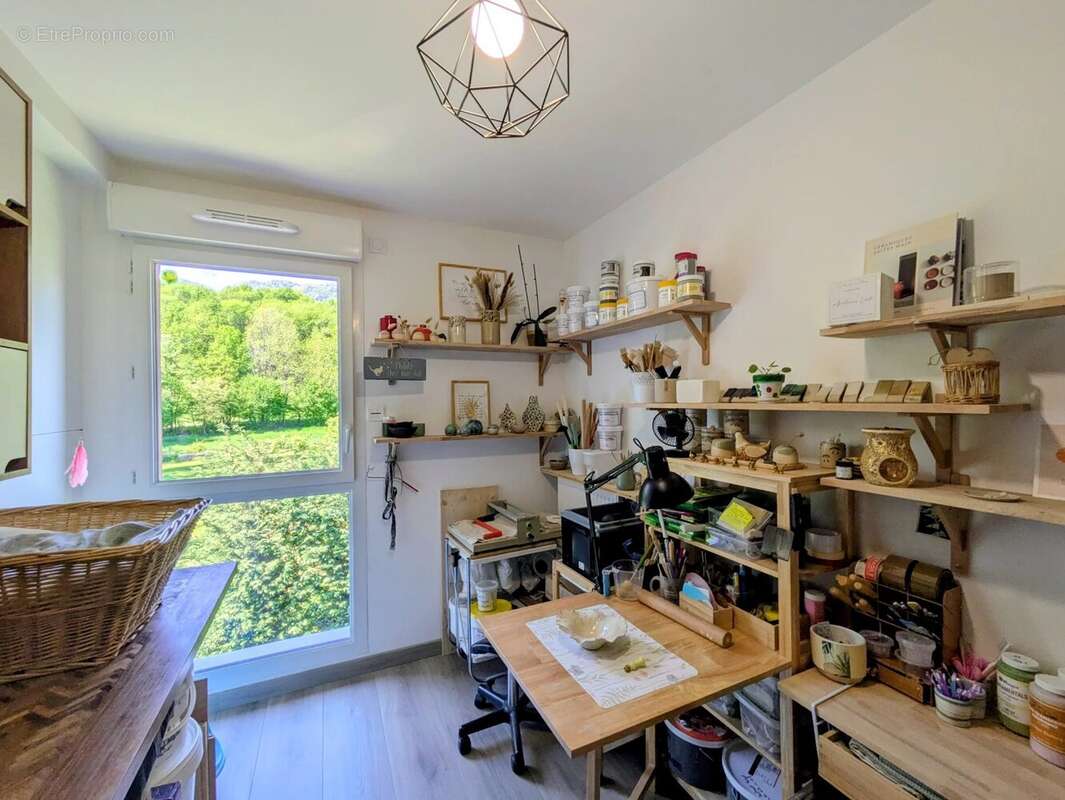 Appartement à GILLY-SUR-ISERE