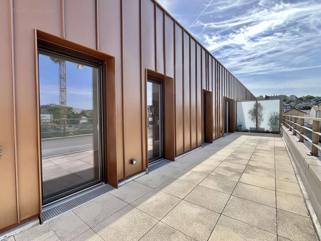 Appartement à RUEIL-MALMAISON