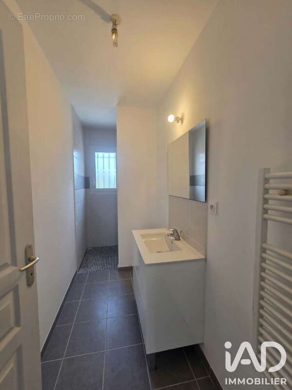 Maison 80 m² à Aigremont  - photo 8